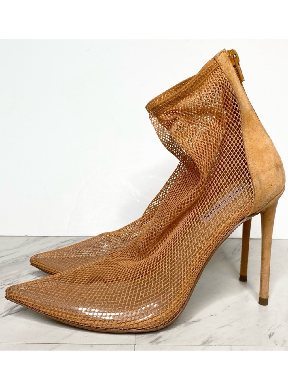Steve Madden Vielo Orange Fish Net Pointy Toe Heeled Bootie 8 1/2 M